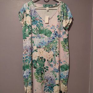 NWT Pink Daisy short sleeve tulip hem floral dress - lilac, XL